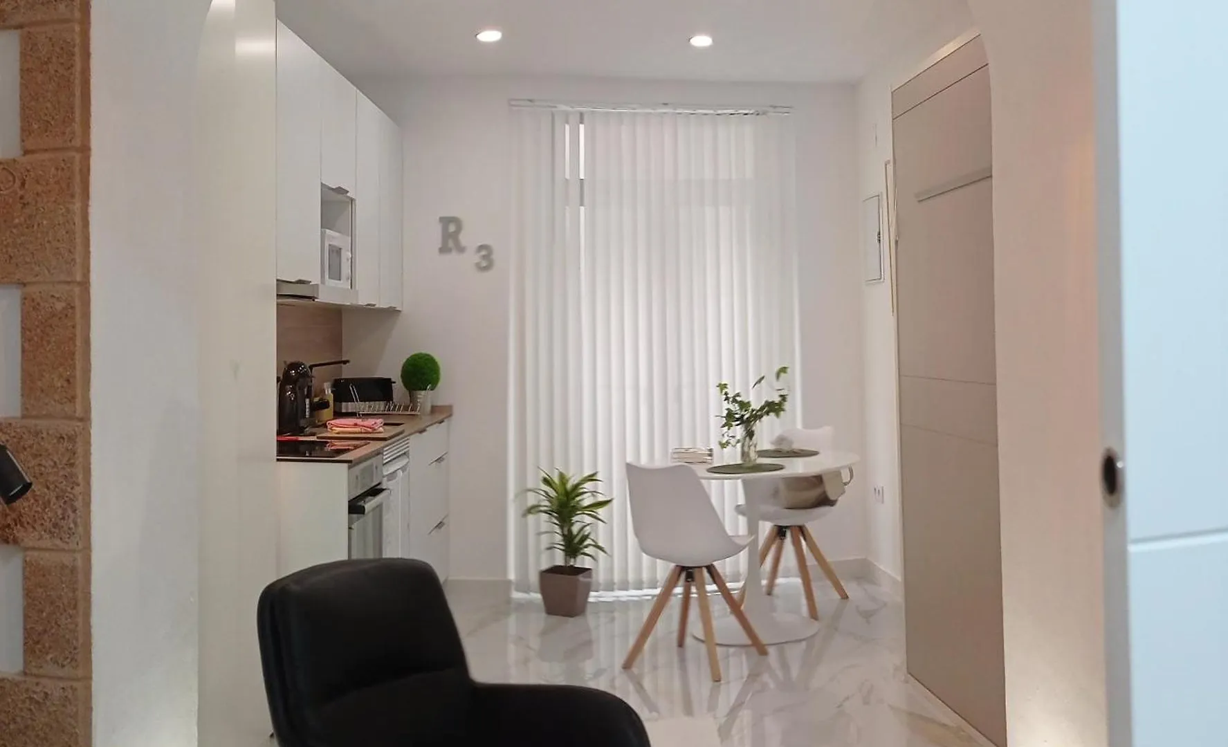 Top Estudio Rosario Cadiz Playa Spain
